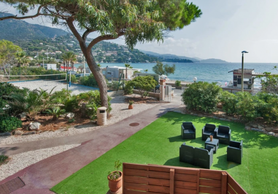 Les Pins Penchés – Sidevar