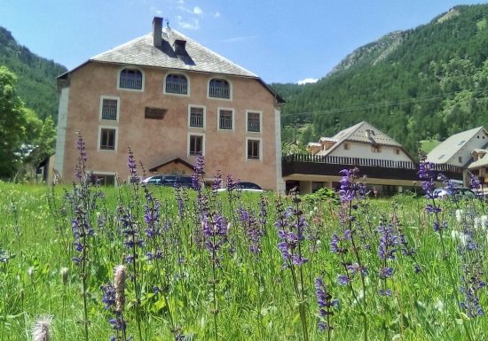 Auberge de Jeunesse HI Serre Chevalier
