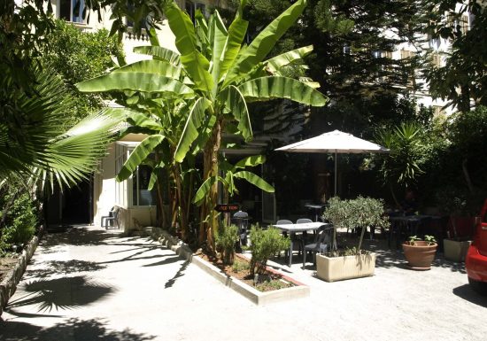 Auberge de Jeunesse HI Nice Les Camélias