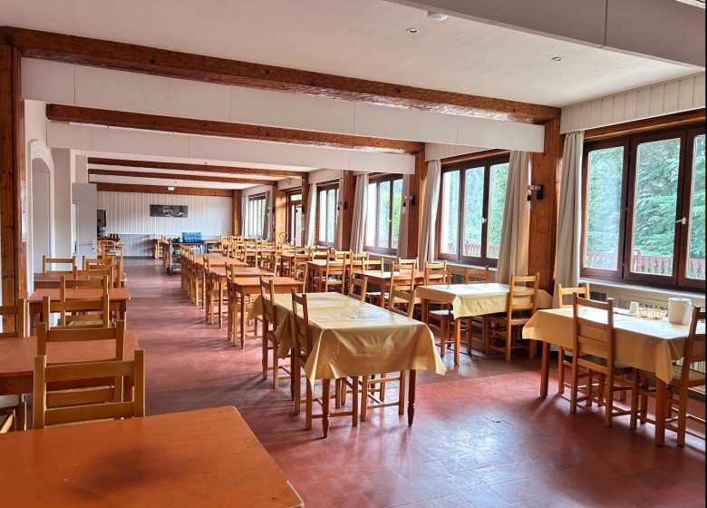 Auberge de Jeunesse HI Valdeblore – Le Chalet